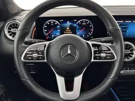 Mercedes-Benz Benz glb thumbnail 25