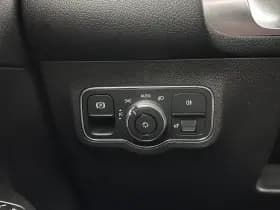 Mercedes-Benz Benz glb thumbnail 26