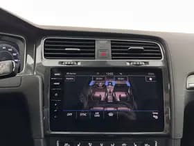 Volkswagen E golf thumbnail 16