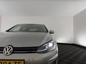 Volkswagen E golf thumbnail 24