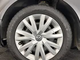 Volkswagen Passat thumbnail 22