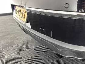 Volkswagen Passat thumbnail 32