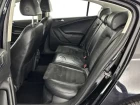 Volkswagen Passat thumbnail 9