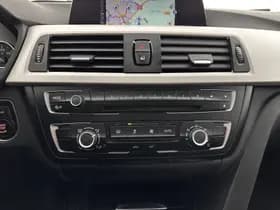 Bmw 3 serie thumbnail 17