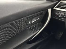 Bmw 3 serie thumbnail 21