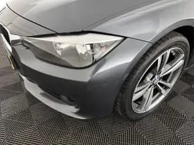 Bmw 3 serie thumbnail 29