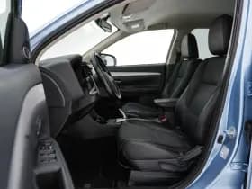 Mitsubishi Outlander thumbnail 9