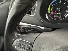 Volkswagen Jetta thumbnail 17