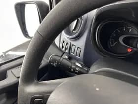 Opel Vivaro thumbnail 18