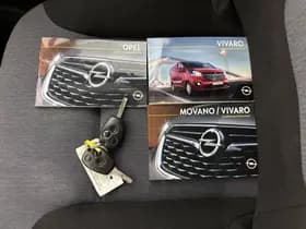 Opel Vivaro thumbnail 25