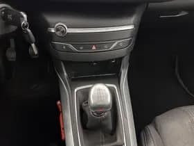 Peugeot 308 thumbnail 18