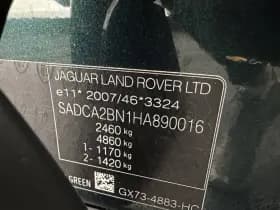 Jaguar F pace thumbnail 25