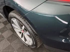 Jaguar F pace thumbnail 31