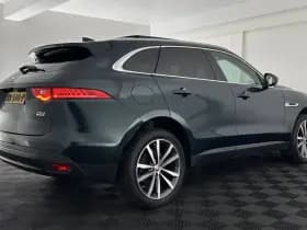 Jaguar F pace thumbnail 7