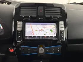 Nissan Leaf thumbnail 14