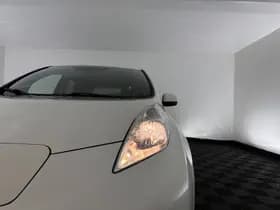 Nissan Leaf thumbnail 24