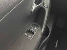 Volkswagen Polo thumbnail 18