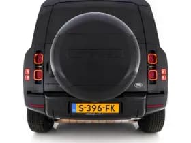 Land Rover defender thumbnail 6