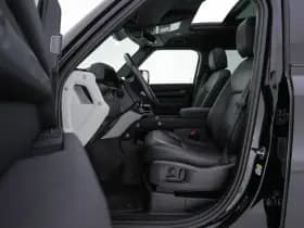 Land Rover defender thumbnail 9