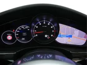 Porsche Panamera thumbnail 23