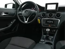 Mercedes-Benz Benz gla thumbnail 8