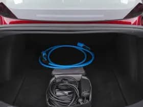 Tesla Model 3 thumbnail 11