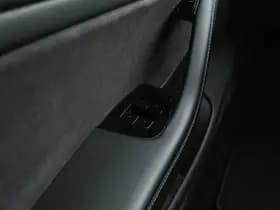 Tesla Model 3 thumbnail 19