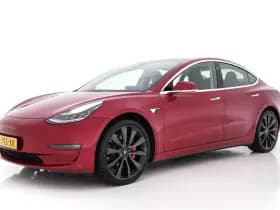 Tesla Model 3 thumbnail 4