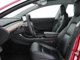 Tesla Model 3 thumbnail 9