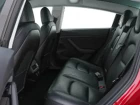 Tesla Model 3 thumbnail 10