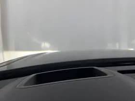 Land Rover range rover velar thumbnail 22