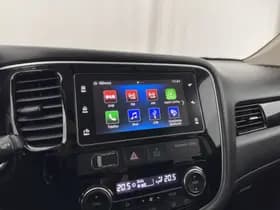 Mitsubishi Outlander thumbnail 15