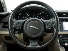 Jaguar Xf thumbnail 17