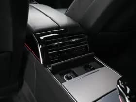 Audi A8 thumbnail 32
