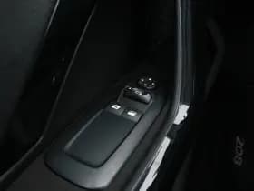 Peugeot 208 thumbnail 23