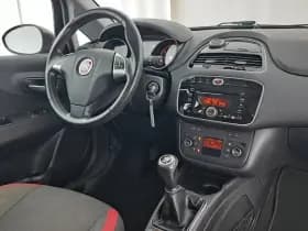 Fiat Punto thumbnail 7
