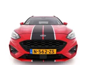 Ford Focus thumbnail 3