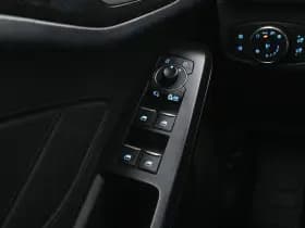 Ford Focus thumbnail 22