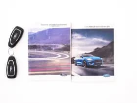 Ford Focus thumbnail 33