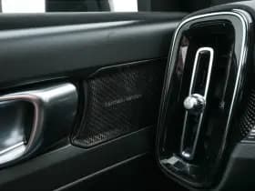 Volvo Xc40 thumbnail 24