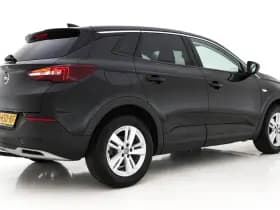 Opel Grandland x thumbnail 7