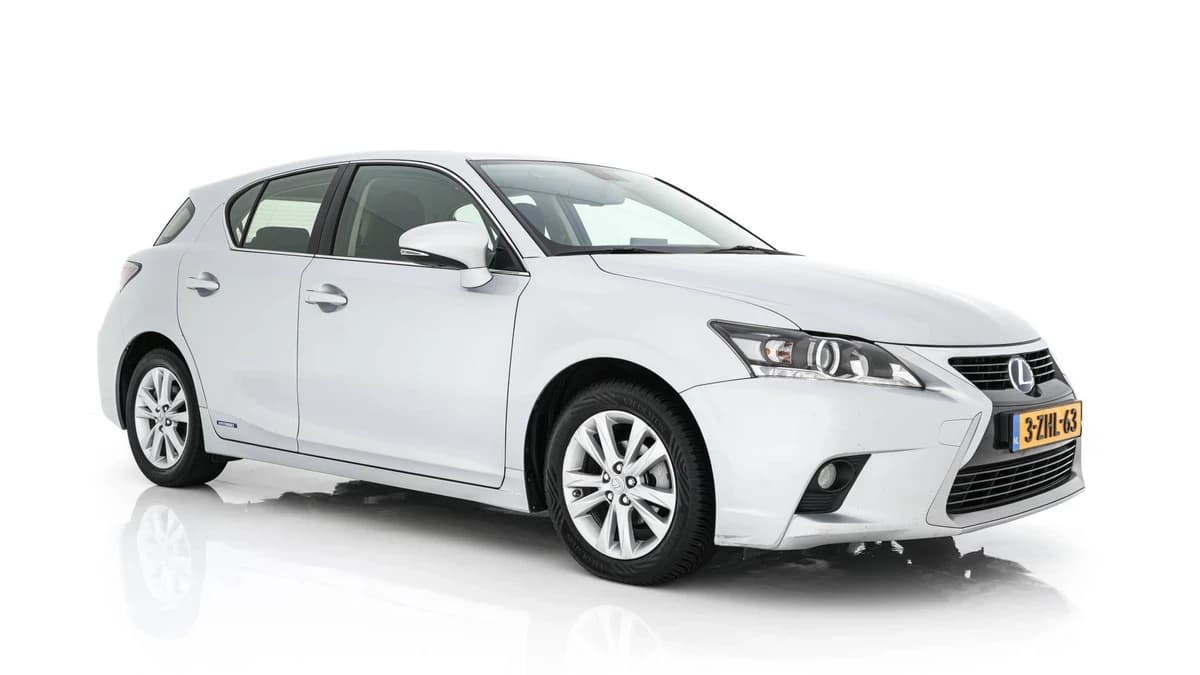 Lexus Ct — foto 1