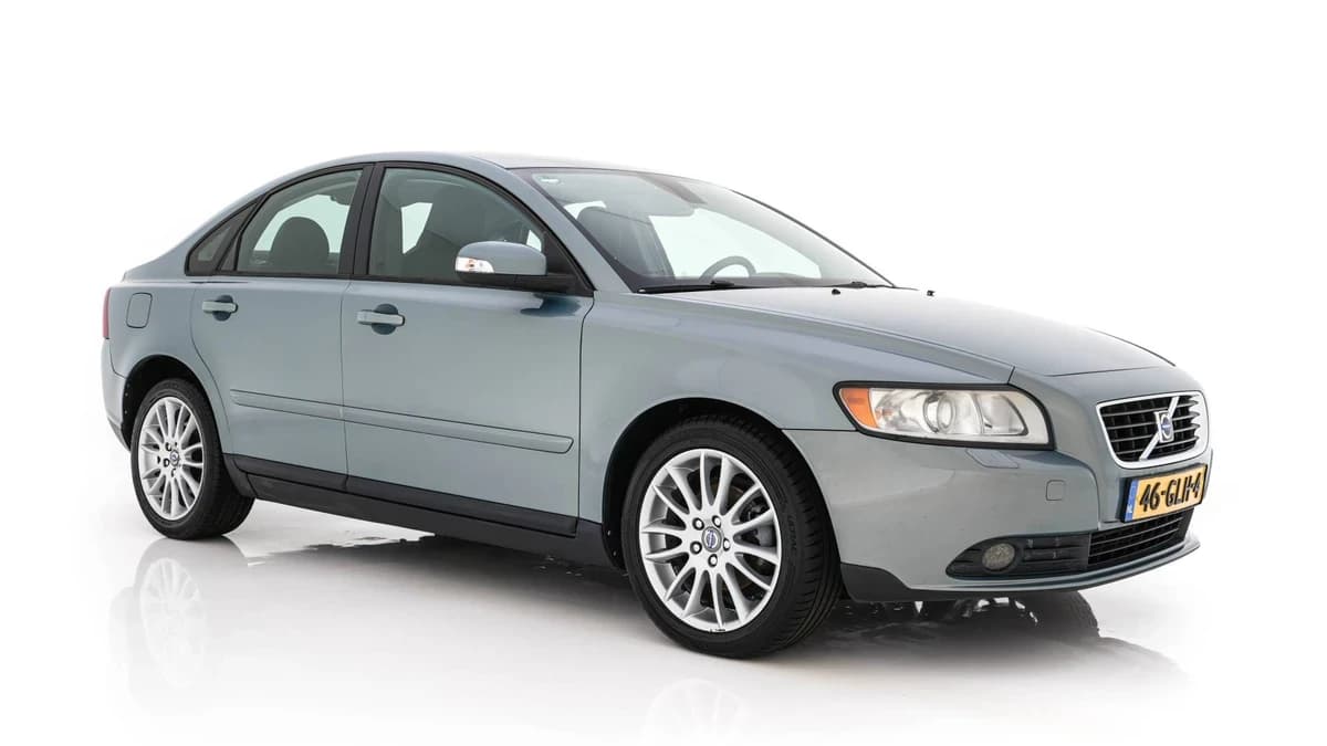 Volvo S40 — foto 1