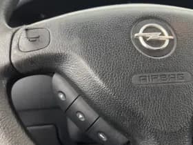 Opel Zafira thumbnail 17