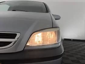 Opel Zafira thumbnail 22
