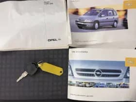 Opel Zafira thumbnail 25