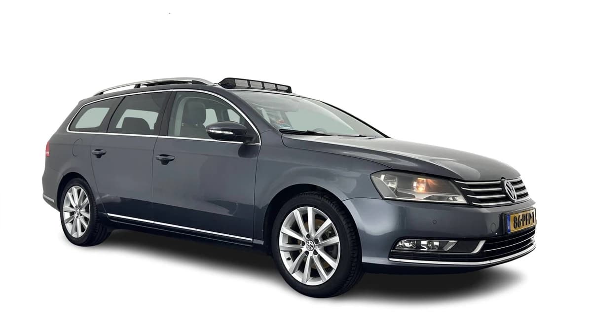 Volkswagen Passat — foto 1