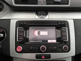 Volkswagen Passat thumbnail 16