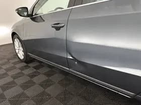 Volkswagen Passat thumbnail 42