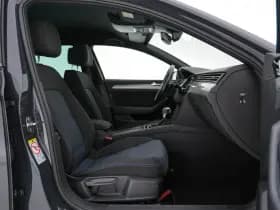 Volkswagen Passat thumbnail 12